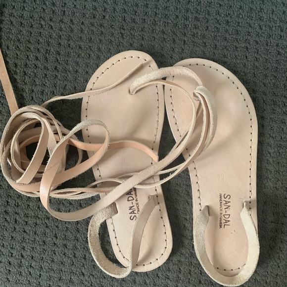 Vivobarefoot San Sandal Tan - Picture 2 of 6